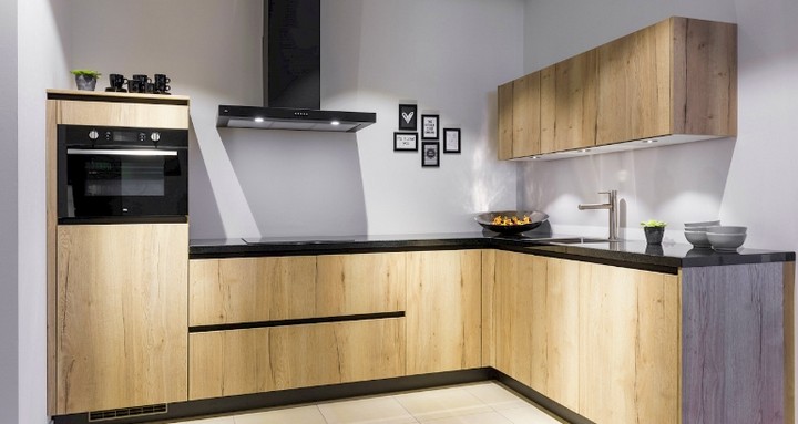 Hanging Kitchen Cabinets Designs Of Various Materials, Suitable To Save Space