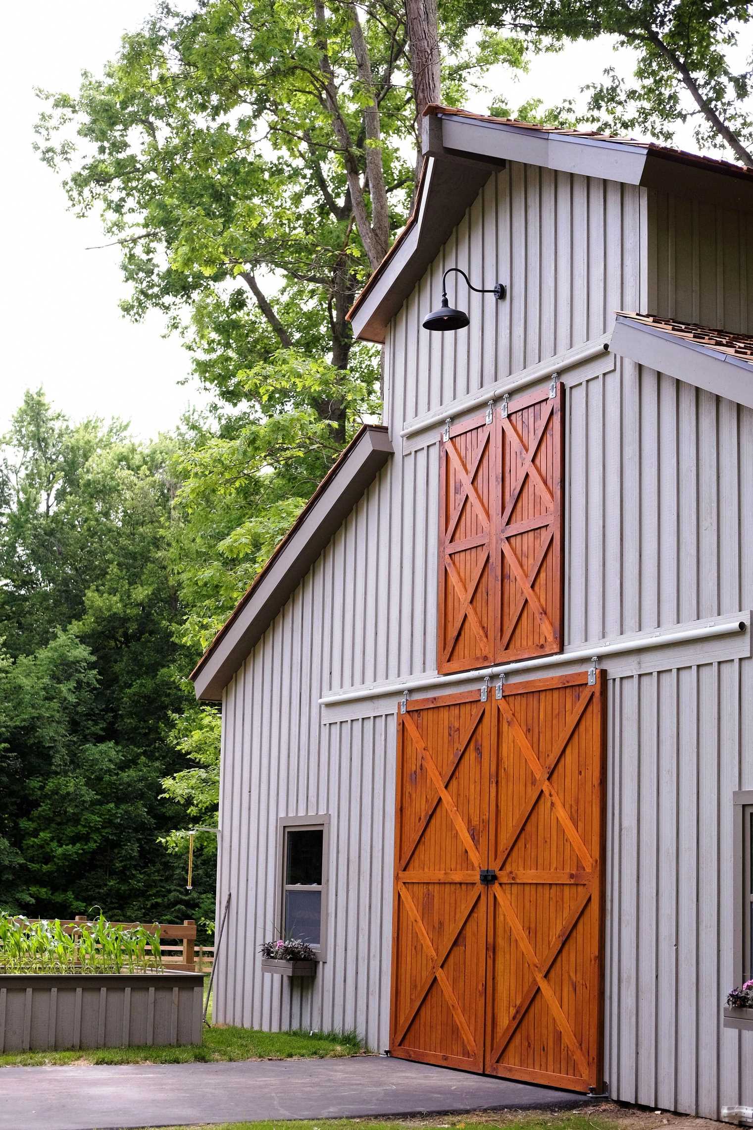 The Ultimate Guide to Building Your Own Pole Barn Door-2