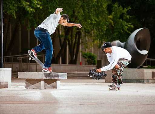 Unlock Your Potential: Learn How to Become a Skate Filmer-1
